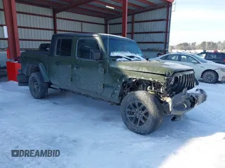 2022 Jeep Gladiator Willys Sport z VIN 1C6HJTAG3NL137816, wystawiony jako IAAI lot #41613049 z przebiegiem 26 274 mil mil oraz . Historia ofert i sprzedaży dostępna na DreamBid. Obrazek 1.