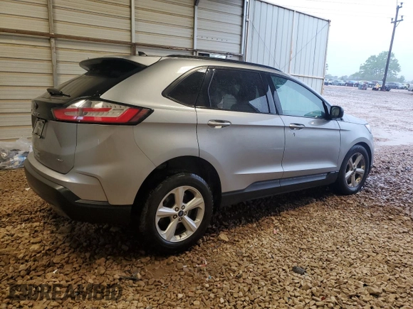 2022 Ford Edge SE z VIN 2FMPK4G96NBA75033, wystawiony jako Copart lot #52507505 z przebiegiem 74 588 mil mil oraz Szkoda całkowita • Salvage title. Historia ofert i sprzedaży dostępna na DreamBid. Obrazek 3.