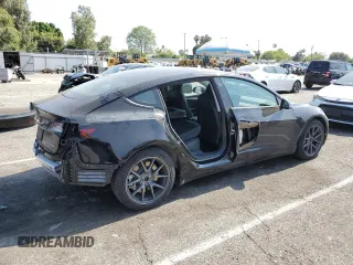 2021 Tesla Model 3 Long Range z VIN 5YJ3E1EB6MF002955, wystawiony jako Copart lot #59161255 z przebiegiem 32 183 mil mil oraz Szkoda całkowita • Salvage title. Historia ofert i sprzedaży dostępna na DreamBid. Obrazek 3.