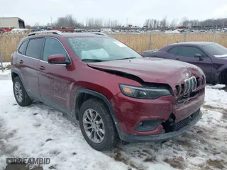 2021 Jeep Cherokee Latitude Lux with VIN 1C4PJMMX0MD175681, listed as a IAAI auction lot 41646125 with NaN miles. Bid and sale history available at carsss.com. Image 1.