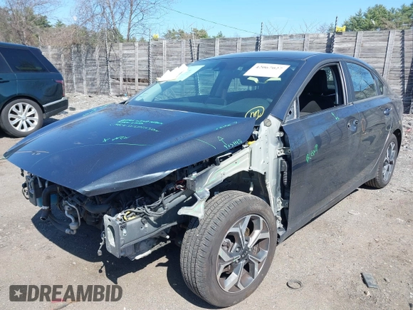 2021 Kia Forte LXS z VIN 3KPF24AD2ME334010, wystawiony jako IAAI lot #42067027 z przebiegiem 76 325 mil mil oraz . Historia ofert i sprzedaży dostępna na DreamBid. Obrazek 18.