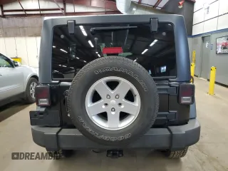 2014 Jeep Wrangler Unlimited Sport with VIN 1C4BJWDG8EL100708, listed as a Copart auction lot 57297245 with 170,862 mi miles and Clean Title. Bid and sale history available at DreamBid. Image 6.