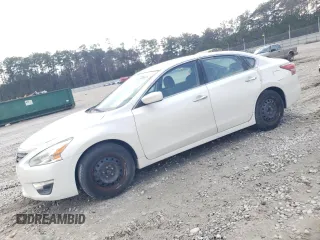 2014 Nissan Altima 2.5 SL with VIN 1N4AL3AP5EC277683, listed as a Copart auction lot 44690325 with 256,889 mi miles and Salvage Title. Bid and sale history available at carsss.com. Image 1.