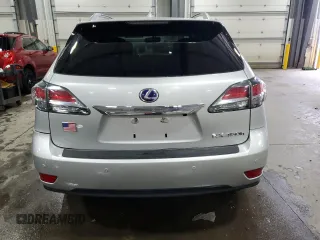 2015 Lexus RX 450h z VIN 2T2BC1BAXFC003493, wystawiony jako Copart lot #53108295 z przebiegiem 60 166 mil mil oraz Szkoda całkowita • Salvage title. Historia ofert i sprzedaży dostępna na DreamBid. Obrazek 6.