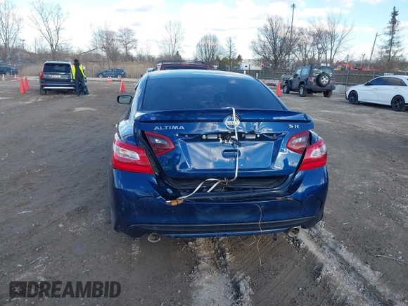 2017 Nissan Altima S z VIN 1N4AL3AP2HN311779, wystawiony jako IAAI lot #41705941 z przebiegiem 46 649 mil mil oraz . Historia ofert i sprzedaży dostępna na DreamBid. Obrazek 16.