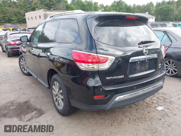2013 Nissan Pathfinder SV z VIN 5N1AR2MM6DC681607, wystawiony jako IAAI lot #42490708 z przebiegiem 103 460 mil mil oraz . Historia ofert i sprzedaży dostępna na DreamBid. Obrazek 3.