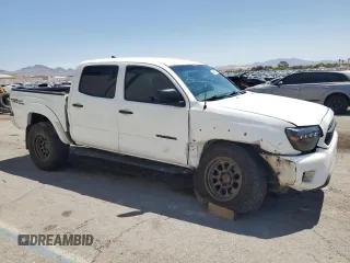 2015 Toyota Tacoma with VIN 3TMLU4EN1FM203062, listed as a Copart auction lot 60488055 with 111,994 mi miles and Salvage title. Bid and sale history available at DreamBid. Image 4.