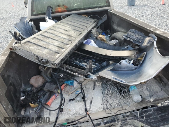 2002 Chevrolet Silverado 1500HD LT with VIN 1GCGC13U42F195580, listed as a Copart auction lot 53432235 with 238,007 mi miles and Salvage Title. Bid and sale history available at DreamBid. Image 14.