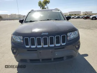 2017 Jeep Compass Sport с VIN 1C4NJCBA9HD124458, выставлен на аукционе Copart как лот 57187725 с пробегом 205 514 миль миль и Чистый • Clean title. История ставок и продаж доступна на DreamBid. Изображение 5.