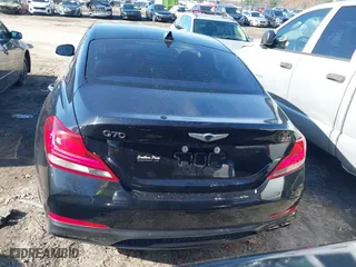 2020 Genesis G70 2.0T with VIN KMTG64LA3LU062290, listed as a IAAI auction lot 41004144 with 68,110 mi miles. Bid and sale history available at carsss.com. Image 17.