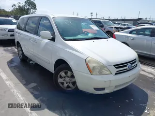 2006 Kia Sedona LX with VIN KNDMB233X66028570, listed as a IAAI auction lot 41955394 with 252,422 mi miles and . Bid and sale history available at DreamBid. Image 1.