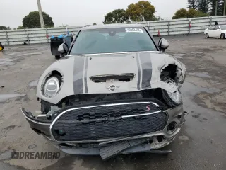 2020 MINI Clubman Cooper S with VIN WMWLV7C07L2M34019, listed as a Copart auction lot 42062455 with 40,754 mi miles and Non Repairable. Bid and sale history available at carsss.com. Image 5.