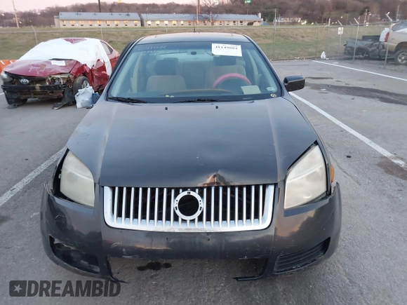 2007 Mercury Milan z VIN 3MEHM07Z57R645652, wystawiony jako IAAI lot #41149884 z przebiegiem 219 655 mil mil oraz . Historia ofert i sprzedaży dostępna na DreamBid. Obrazek 12.