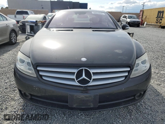 2007 Mercedes-Benz CL 550 z VIN WDDEJ71X07A001943, wystawiony jako Copart lot #50934845 z przebiegiem 72 041 mil mil oraz Szkoda całkowita • Salvage title. Historia ofert i sprzedaży dostępna na DreamBid. Obrazek 5.