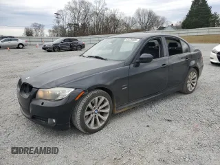 2011 BMW 3 Series 328i xDrive with VIN WBAPK5G54BNN29462, listed as a Copart auction lot 43230405 with 138,214 mi miles and Salvage title. Bid and sale history available at DreamBid. Image 1.