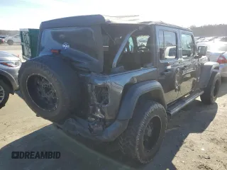 2020 Jeep Wrangler Unlimited Sport S z VIN 1C4HJXDG5LW325387, wystawiony jako Copart lot #41467505 z przebiegiem 104 343 mil mil oraz Szkoda całkowita • Salvage title. Historia ofert i sprzedaży dostępna na DreamBid. Obrazek 3.