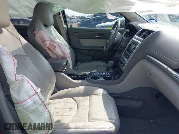 2013 GMC Acadia SLT with VIN 1GKKRSKD1DJ173122, listed as a IAAI auction lot 41603188 with 137,188 mi miles and . Bid and sale history available at carsss.com. Image 5.
