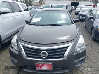 2015 Nissan Altima 2.5 SL with VIN 1N4AL3AP3FN874580, listed as a IAAI auction lot 41858079 with 183,965 mi miles. Bid and sale history available at carsss.com. Image 12.