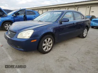 2008 Kia Optima LX z VIN KNAGE124185242359, wystawiony jako Copart lot #53715475 z przebiegiem 114 755 mil mil oraz Szkoda całkowita • Salvage title. Historia ofert i sprzedaży dostępna na DreamBid. Obrazek 1.