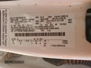 2022 Ford F-250 XL z VIN 1FT7W2BT9NEC86523, wystawiony jako Copart lot #62397394 z przebiegiem 36 965 mil mil oraz Szkoda całkowita • Salvage title. Historia ofert i sprzedaży dostępna na DreamBid. Obrazek 12.