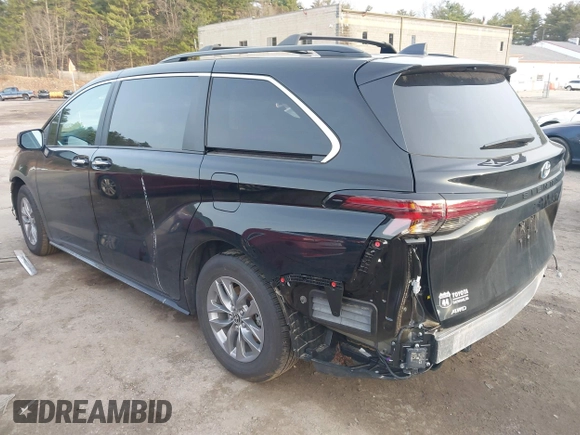 2024 Toyota Sienna XLE with VIN 5TDJSKFC9RS152557, listed as a IAAI auction lot 41898789 with 3,136 mi miles and . Bid and sale history available at DreamBid. Image 15.