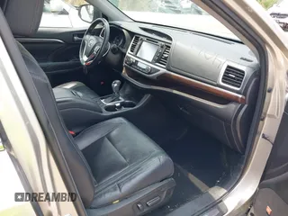 2015 Toyota Highlander Limited with VIN 5TDDKRFH0FS097834, listed as a IAAI auction lot 42401273 with 176,574 mi miles and . Bid and sale history available at DreamBid. Image 5.