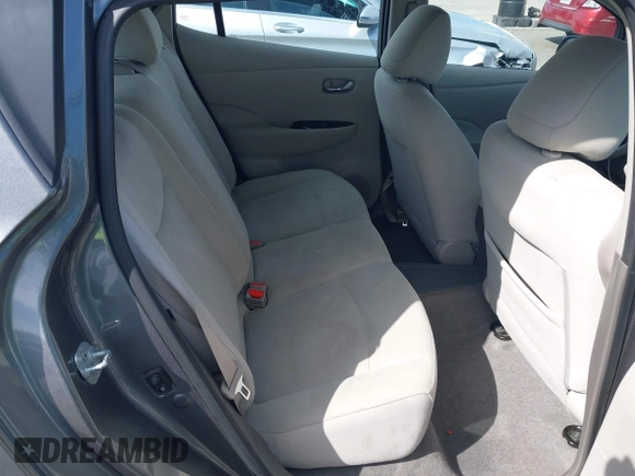2017 Nissan LEAF S with VIN 1N4BZ0CP1HC302579, listed as a IAAI auction lot 41920542 with 37,462 mi miles. Bid and sale history available at carsss.com. Image 8.