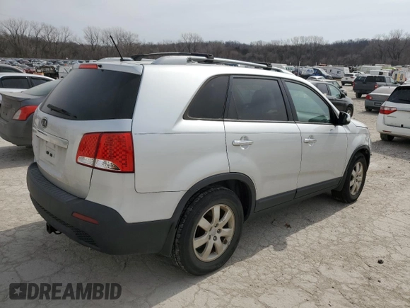 2013 Kia Sorento LX with VIN 5XYKT4A22DG332352, listed as a Copart auction lot 47687195 with 0 mi miles and Clean Title. Bid and sale history available at carsss.com. Image 3.
