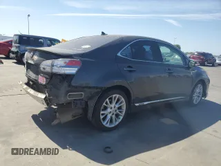 2010 Lexus HS 250h z VIN JTHBB1BAXA2007122, wystawiony jako Copart lot #58576895 z przebiegiem 254 826 mil mil oraz Szkoda całkowita • Salvage title. Historia ofert i sprzedaży dostępna na DreamBid. Obrazek 3.