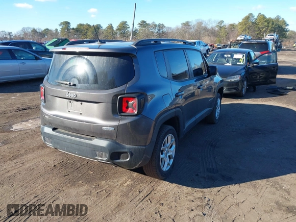 2016 Jeep Renegade Latitude with VIN ZACCJBBT4GPD61037, listed as a IAAI auction lot 41555776 with 89,753 mi miles. Bid and sale history available at carsss.com. Image 4.