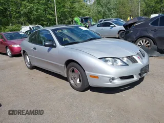 2004 Pontiac Sunfire z VIN 1G2JB12F347342338, wystawiony jako IAAI lot #42202428 z przebiegiem 59 796 mil mil oraz . Historia ofert i sprzedaży dostępna na DreamBid. Obrazek 1.