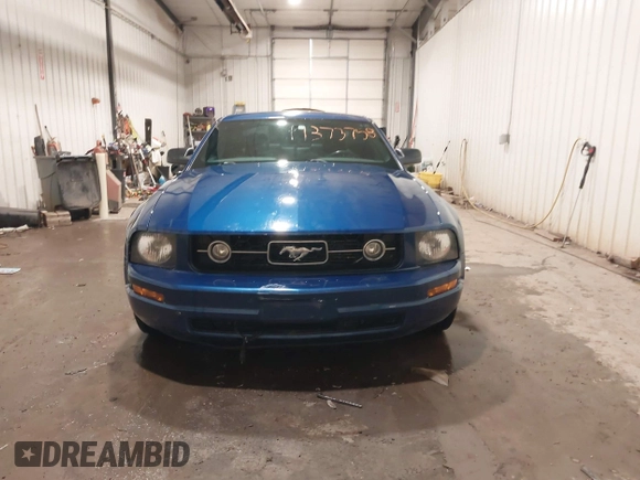 2007 Ford Mustang Deluxe with VIN 1ZVFT80N575320680, listed as a IAAI auction lot 41373758 with 109,588 mi miles and . Bid and sale history available at DreamBid. Image 12.