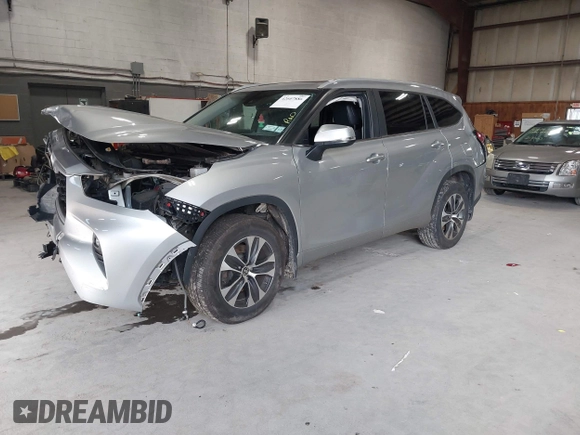 2023 Toyota Highlander L with VIN 5TDKDRBH4PS012227, listed as a IAAI auction lot 42607886 with 42,091 mi miles and . Bid and sale history available at DreamBid. Image 2.
