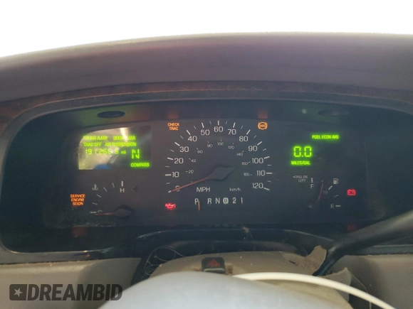 1999 Lincoln Town Car Executive with VIN 1LNHM81W2XY658371, listed as a Copart auction lot 60249045 with 191,266 mi miles and Salvage title. Bid and sale history available at DreamBid. Image 9.