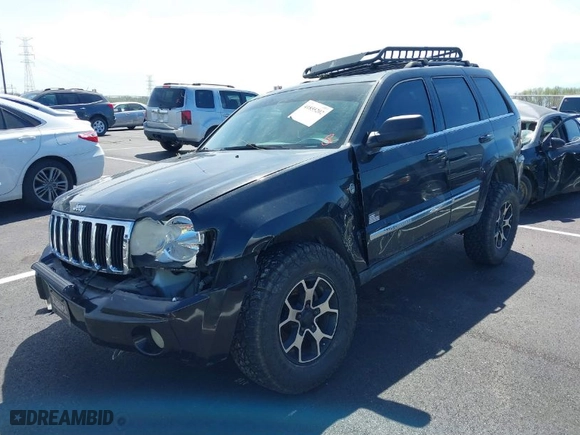 2005 Jeep Grand Cherokee Limited with VIN 1J4HR58295C610698, listed as a IAAI auction lot 41855202 with 161,695 mi miles. Bid and sale history available at carsss.com. Image 2.