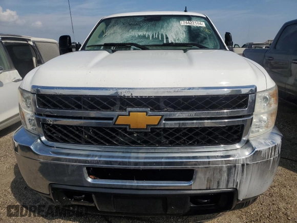 2013 Chevrolet Silverado 2500HD LT with VIN 1GC1CXCG4DF225019, listed as a Copart auction lot 74422144 with 0 mi miles and Non Repairable. Bid and sale history available at carsss.com. Image 5.
