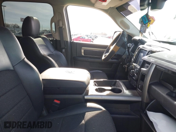 2018 Ram 2500 Big Horn with VIN 3C6UR5DL6JG344445, listed as a IAAI auction lot 41618939 with 88,447 mi miles. Bid and sale history available at carsss.com. Image 5.