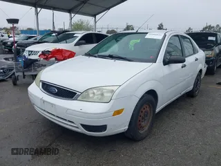 2007 Ford Focus S z VIN 1FAHP34N47W204433, wystawiony jako IAAI lot #41808035 z przebiegiem 168 756 mil mil oraz . Historia ofert i sprzedaży dostępna na DreamBid. Obrazek 2.
