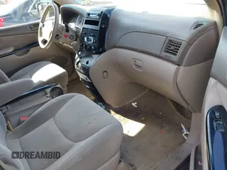 2005 Toyota Sienna CE with VIN 5TDZA23C05S294140, listed as a IAAI auction lot 42192185 with 204,621 mi miles and . Bid and sale history available at DreamBid. Image 5.