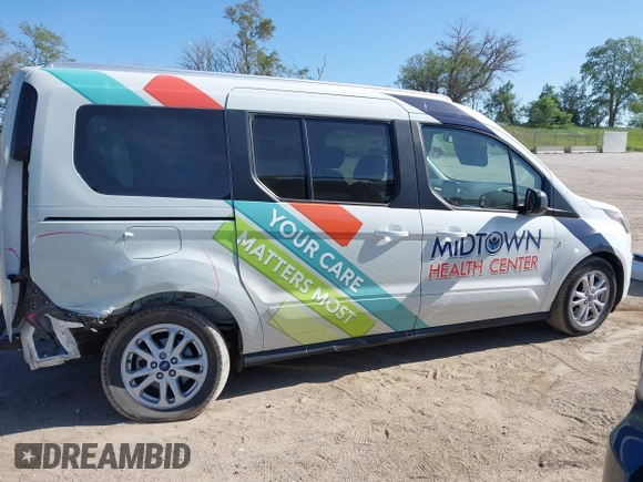 2021 Ford Transit Connect XLT with VIN NM0GE9F29M1500362, listed as a IAAI auction lot 42266265 with 63,273 mi miles and . Bid and sale history available at DreamBid. Image 14.