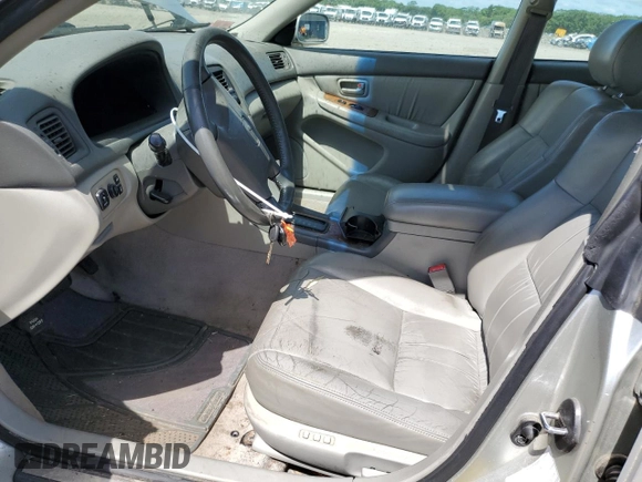 2000 Lexus ES 300 with VIN JT8BF28G0Y0255147, listed as a Copart auction lot 61464825 with 144,601 mi miles and Clean title. Bid and sale history available at DreamBid. Image 7.