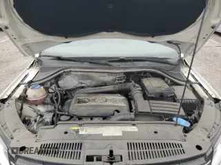 2013 Volkswagen Tiguan S with VIN WVGAV3AX9DW567289, listed as a Copart auction lot 60174115 with 157,484 mi miles and Clean title. Bid and sale history available at DreamBid. Image 11.