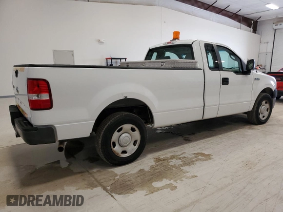 2008 Ford F-150 XL with VIN 1FTRF12W88KB87825, listed as a Copart auction lot 85015484 with 143,823 mi miles and Clean title. Bid and sale history available at DreamBid. Image 3.