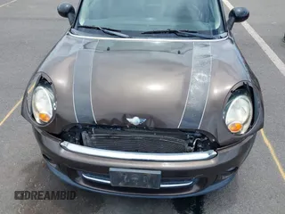 2012 MINI Hardtop with VIN WMWSU3C58CT261401, listed as a IAAI auction lot 42191548 with 96,115 mi miles and . Bid and sale history available at DreamBid. Image 6.
