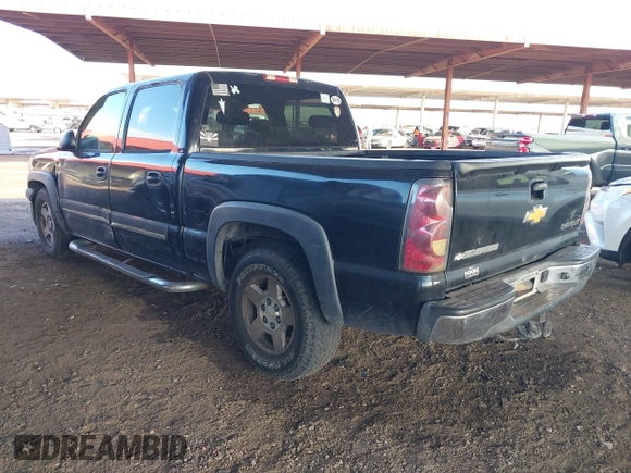2005 Chevrolet Silverado 1500 LS with VIN 2GCEC13T951113384, listed as a IAAI auction lot 41685589 with 237,746 mi miles and . Bid and sale history available at DreamBid. Image 3.
