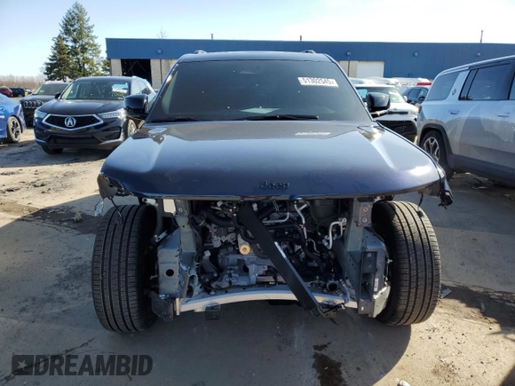 2024 Jeep Grand Cherokee Limited z VIN 1C4RJKBG9R8596962, wystawiony jako Copart lot #51302545 z przebiegiem 5 929 mil mil oraz Czysty tytuł • Clean title. Historia ofert i sprzedaży dostępna na DreamBid. Obrazek 5.