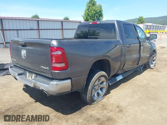 2022 Ram 1500 Big Horn z VIN 1C6SRFMT8NN481607, wystawiony jako IAAI lot #42359931 z przebiegiem 35 893 mil mil oraz . Historia ofert i sprzedaży dostępna na DreamBid. Obrazek 4.
