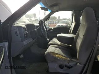 2001 Ford Super Duty F-250 XL with VIN 1FTNX20LX1EA37939, listed as a Copart auction lot 82408314 with 303,527 mi miles and Salvage Title. Bid and sale history available at carsss.com. Image 7.