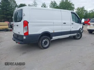 2015 Ford Transit Cargo с VIN 1FTNR1ZM4FKA85817, выставлен на аукционе IAAI как лот 42296872 с пробегом 147 337 миль миль и . История ставок и продаж доступна на DreamBid. Изображение 4.
