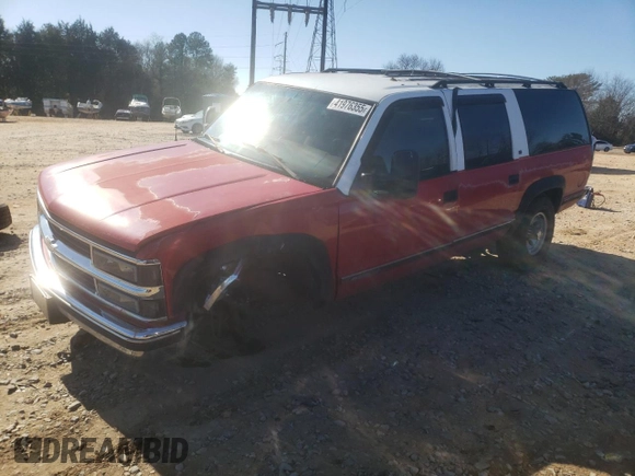 1999 Chevrolet Suburban with VIN 1GNGK26RXXJ468033, listed as a Copart auction lot 41976355 with 201,878 mi miles and Salvage Title. Bid and sale history available at carsss.com. Image 1.